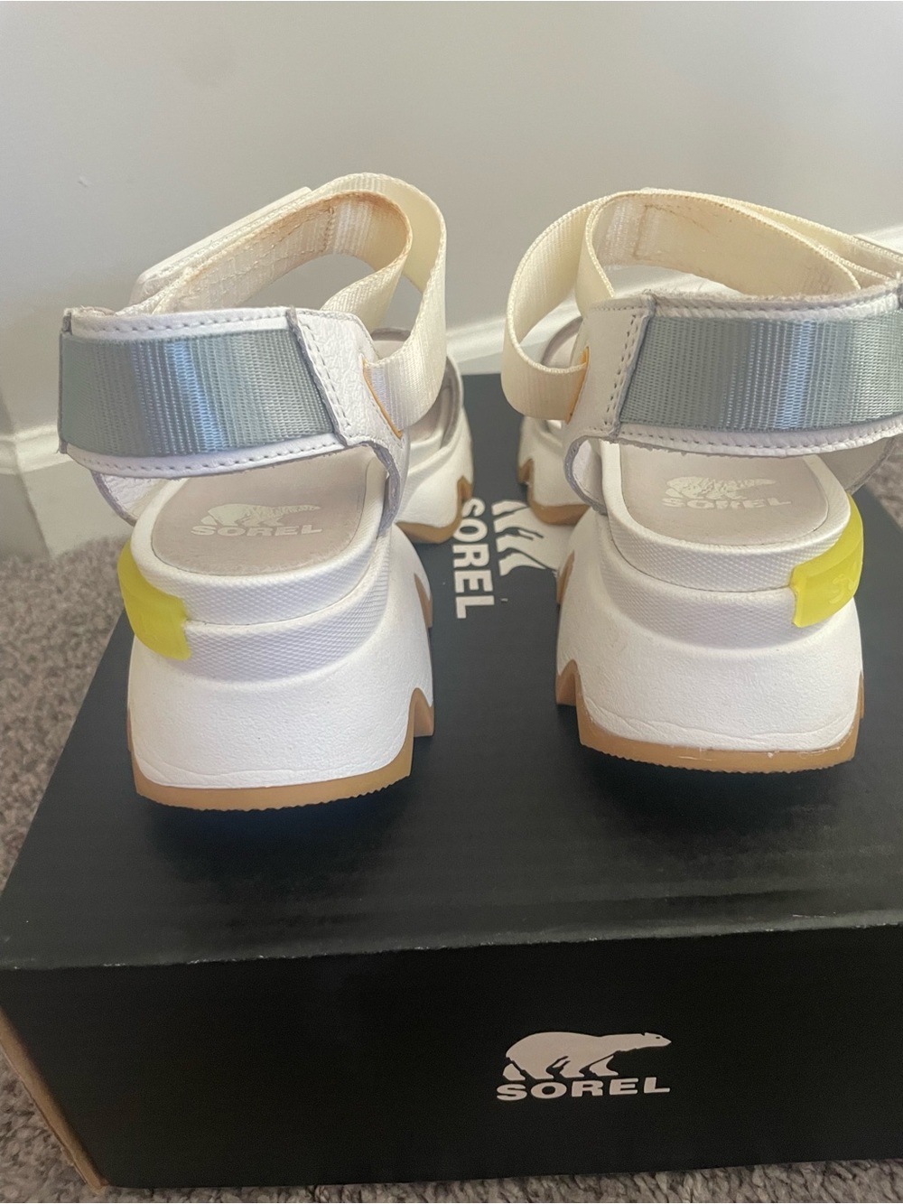 Sorel White Sandals with Gum Lug Soles - Picture 3 of 5